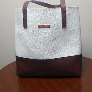 Oscar de la Renta tote